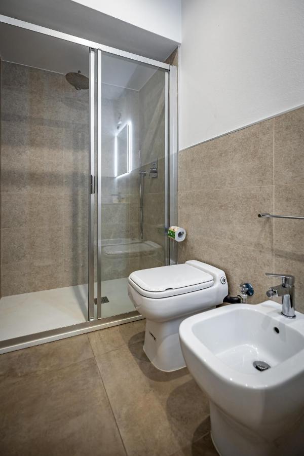 Roommo Via Dei Pilastri Ambra Florenţa Exterior foto
